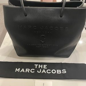 Marc Jacobs Logo Tote